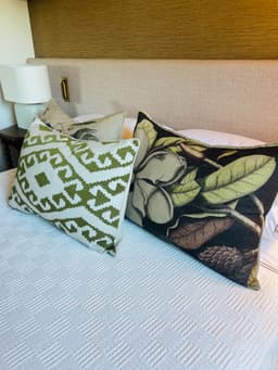 Magnolia on Linen cushion thumbnail 4