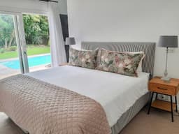 Protea Cushions thumbnail 5